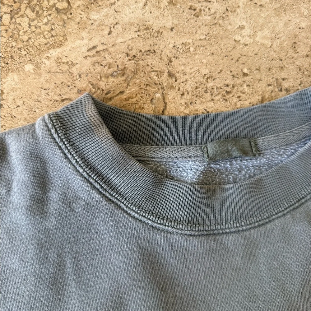 BRANDY MELVILLE John Galt Vintage Yosemite Valley Bear Replica Sweatshirt - Picture 5 of 6